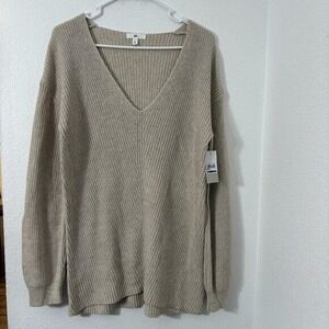 BP. Beige V-Neck Tunic Pullover Sweater Long Sleeve New Size Large